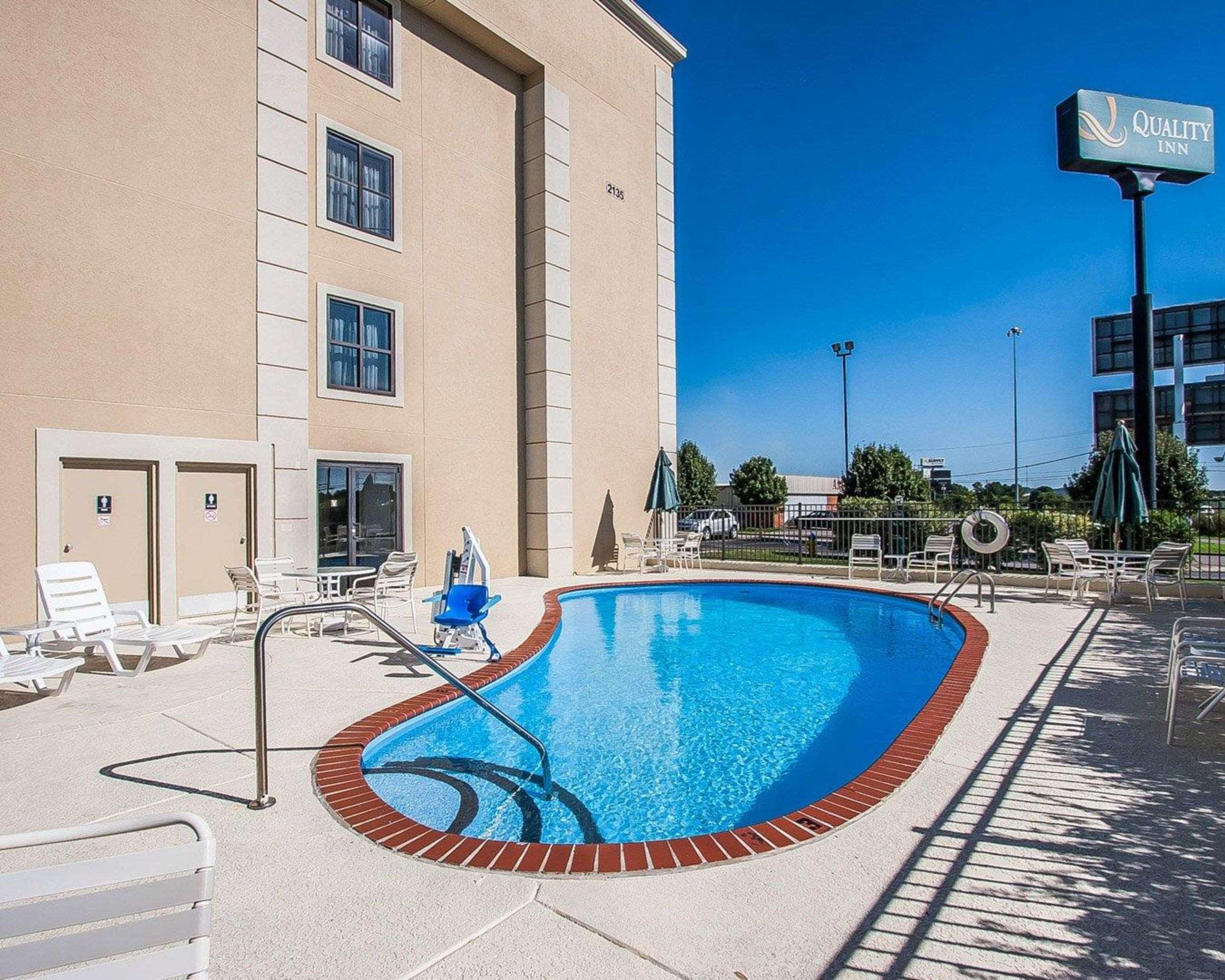 Quality Inn Murfreesboro-University Area Exteriör bild