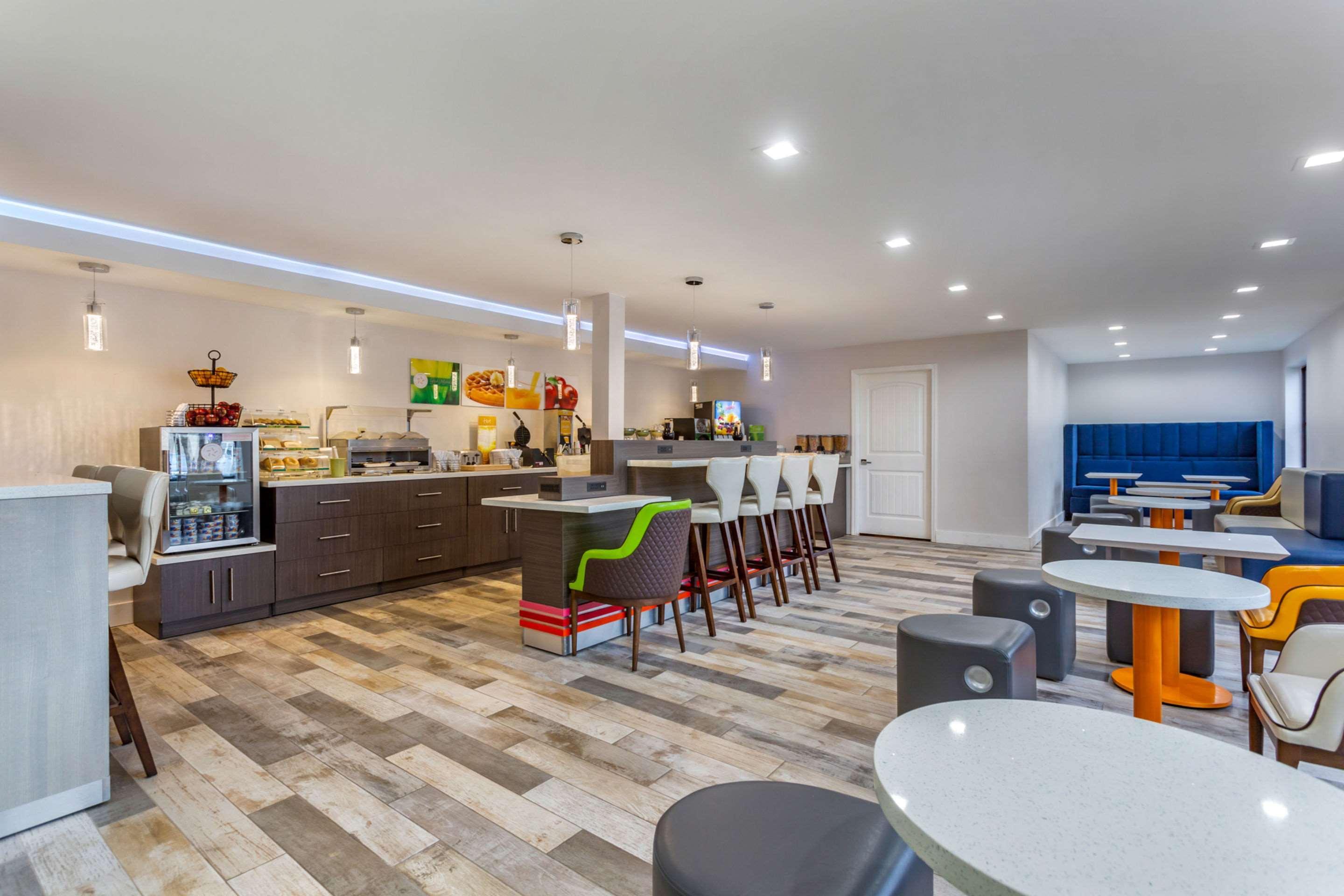 Quality Inn Murfreesboro-University Area Exteriör bild
