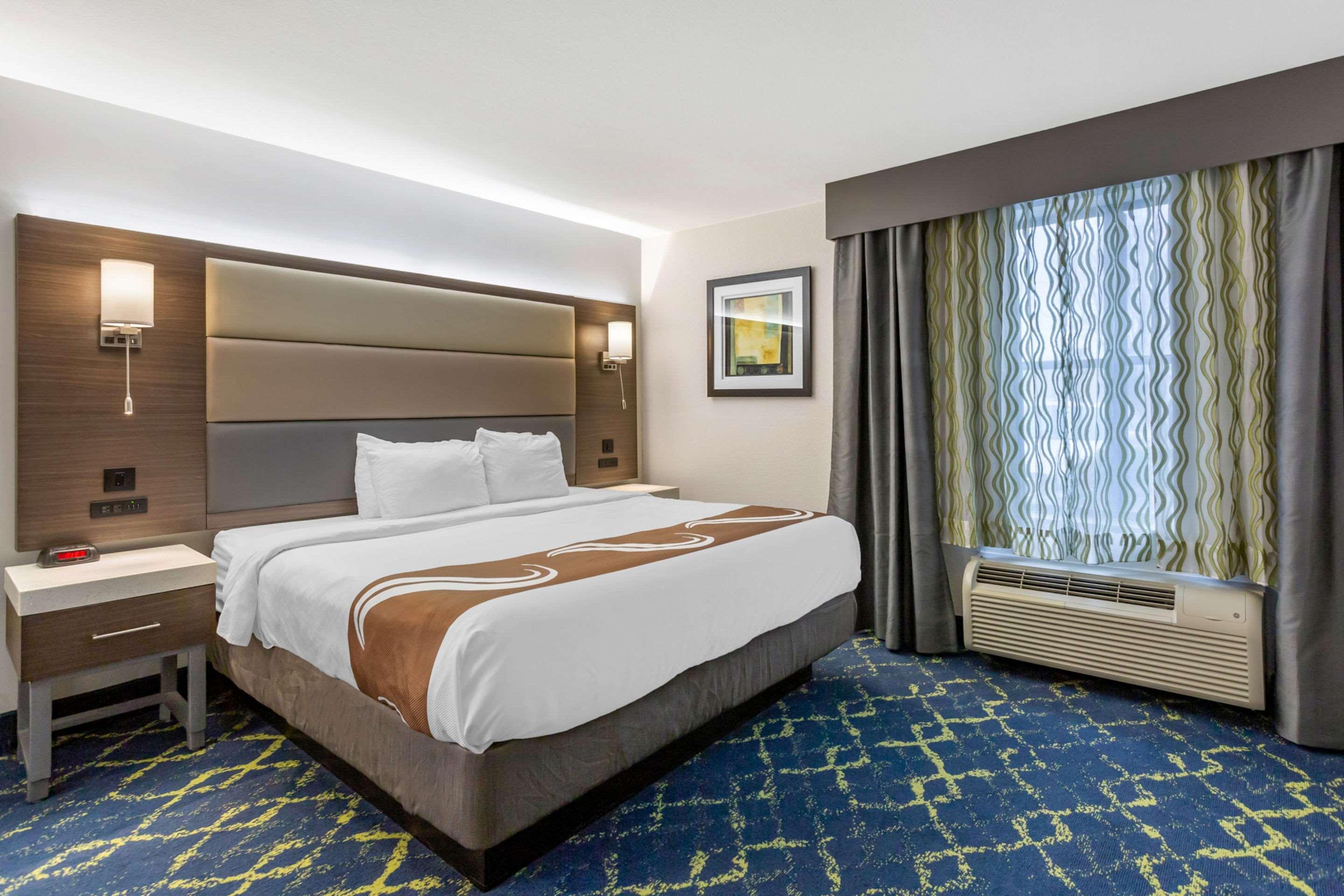 Quality Inn Murfreesboro-University Area Exteriör bild