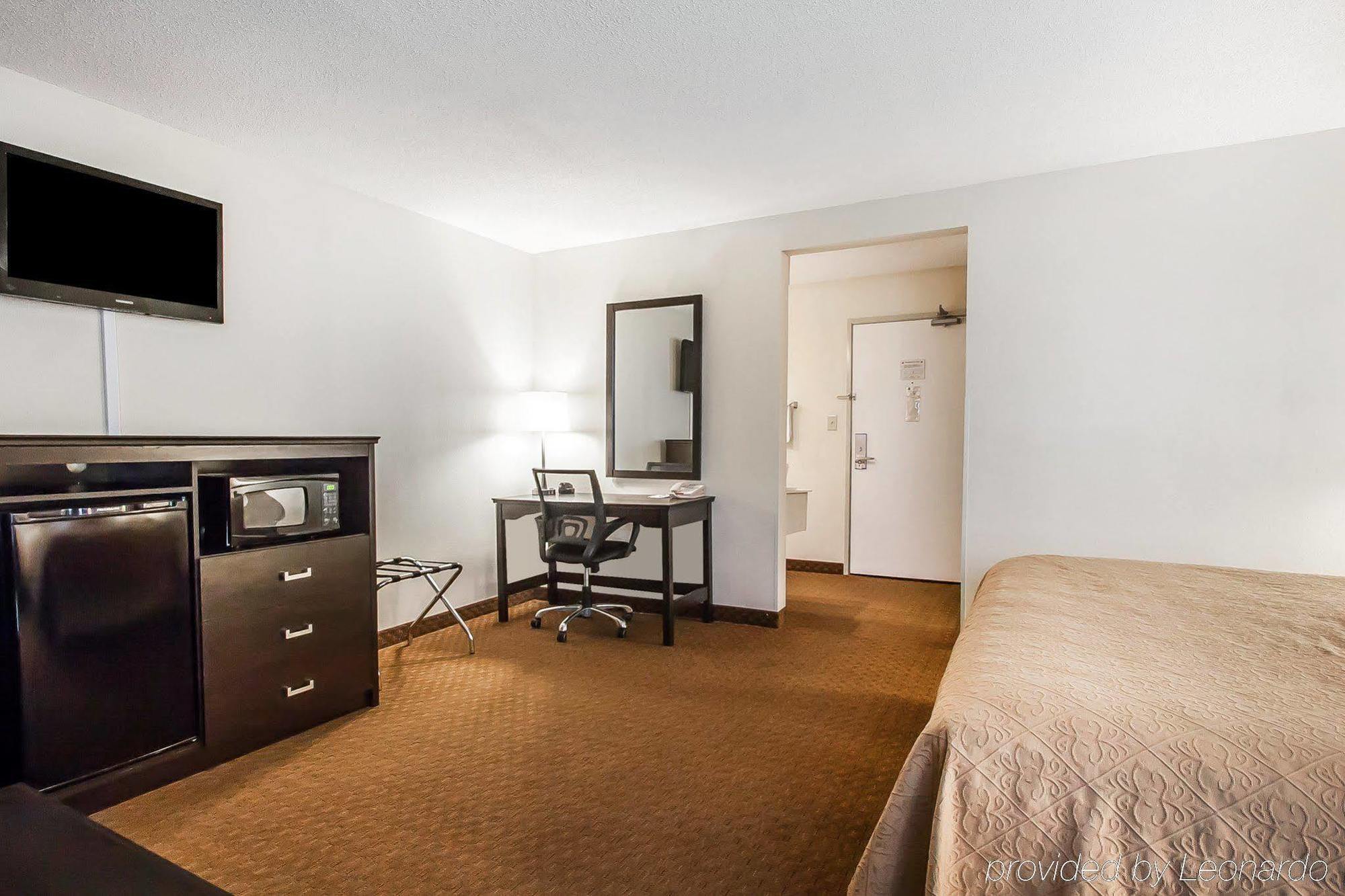 Quality Inn Murfreesboro-University Area Exteriör bild